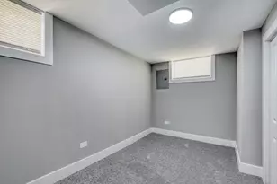 12643 S Harvard Ave, Chicago, IL 60628 - Photo 9