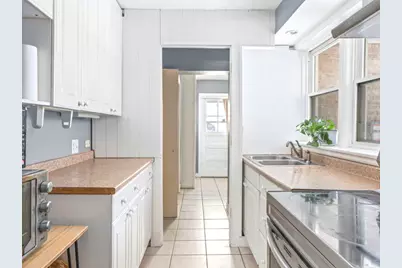 6709 N Kolmar Avenue, Lincolnwood, IL 60712 - Photo 7