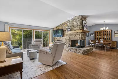 25146 N West Tower Drive, Tower Lakes, IL 60010 - Photo 9