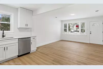 6135 Birmingham Street, Chicago Ridge, IL 60415 - Photo 13