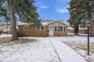 6135 Birmingham St, Chicago Ridge, IL 60415 - Photo 3