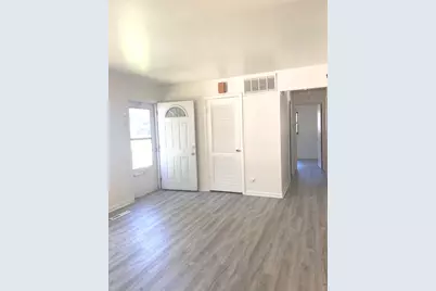 16775 Artesian Avenue, Hazel Crest, IL 60429 - Photo 3