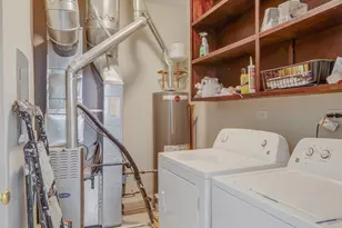 10235 Mulberry Ln, Bridgeview, IL 60455 - Photo 19