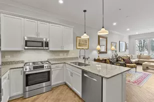 1000 Village Center Dr, Burr Ridge, IL 60527 - Photo 5