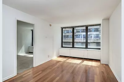 222 E Pearson Street #203, Chicago, IL 60611 - Photo 7