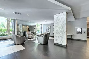 222 E Pearson St, Chicago, IL 60611 - Photo 15