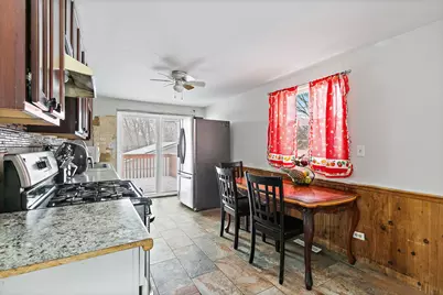 399 Tee Lane, Carpentersville, IL 60110 - Photo 9