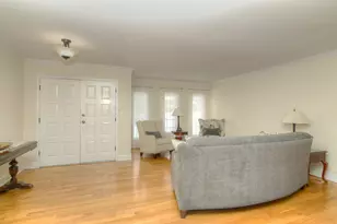 178 Bobwhite Ct, Bloomingdale, IL 60108 - Photo 9