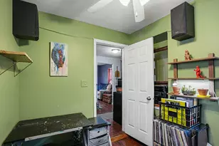 260 Beckwith St, Aurora, IL 60505 - Photo 7