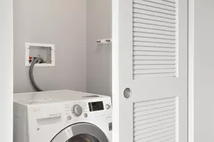 1325 W Wilson Ave, Chicago, IL 60640 - Photo 7