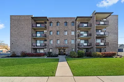 7945 S Oketo Avenue #404, Bridgeview, IL 60455 - Photo 1