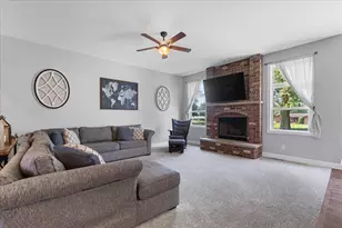 905 Tall Grass Ct, Somonauk, IL 60552 - Photo 13