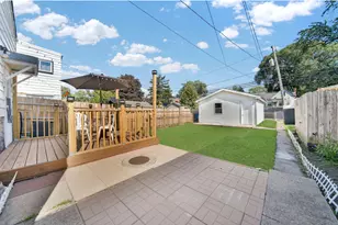 9427 S Utica Ave, Evergreen Park, IL 60805 - Photo 13