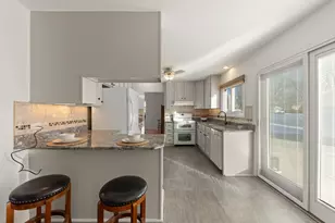 1231 Tyburn Dr, Schaumburg, IL 60194 - Photo 9