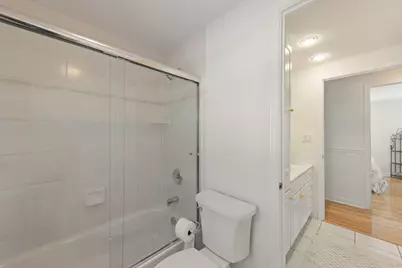 1231 Tyburn Drive, Schaumburg, IL 60194 - Photo 13