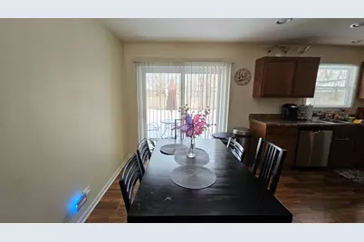 220 Mulberry Lane, Elk Grove Village, IL 60007 - Photo 3