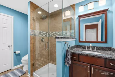 8146 Hampton Drive, Woodridge, IL 60517 - Photo 29