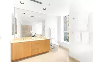 445 E North Water St, Chicago, IL 60611 - Photo 21