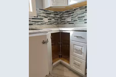 7438 S Champlain Avenue, Chicago, IL 60619 - Photo 13