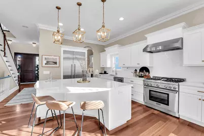 749 E Sunnyside Avenue, Libertyville, IL 60048 - Photo 13