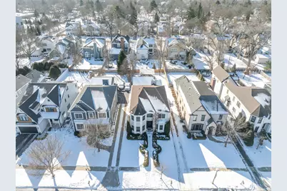 749 E Sunnyside Avenue, Libertyville, IL 60048 - Photo 53