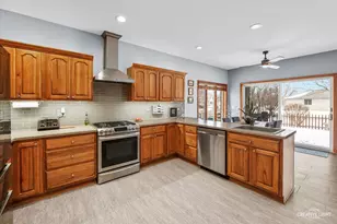 1024 Independence Blvd, Yorkville, IL 60560 - Photo 7