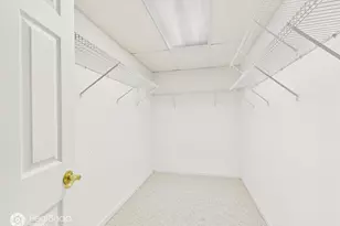 2334 Meadowcroft Ln, Grayslake, IL 60030 - Photo 21