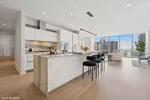 363 E Wacker Dr, Chicago, IL 60601 - Photo 3