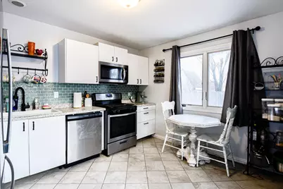 1030 Surrey Court, Joliet, IL 60431 - Photo 9