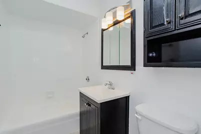 1629 W Greenleaf Avenue #202, Chicago, IL 60626 - Photo 11
