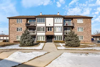 4940 Circle Court #604, Crestwood, IL 60418 - Photo 1