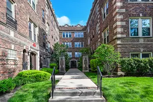 75 E Harris Ave, La Grange, IL 60525 - Photo 1