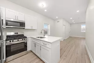 1215 W 59th St, Chicago, IL 60636 - Photo 19