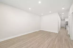 1215 W 59th St, Chicago, IL 60636 - Photo 15