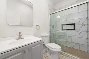 1215 W 59th St, Chicago, IL 60636 - Photo 9