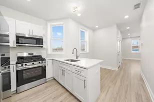 1215 W 59th St, Chicago, IL 60636 - Photo 7