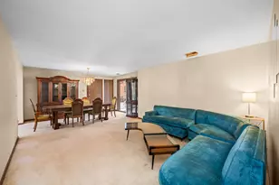 5819 W Higgins Ave, Chicago, IL 60630 - Photo 5