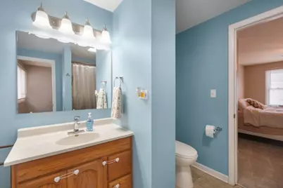 4022 Oxford Court, Streamwood, IL 60107 - Photo 13