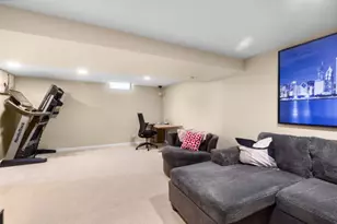 4022 Oxford Ct, Streamwood, IL 60107 - Photo 15