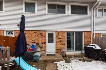 4022 Oxford Court, Streamwood, IL 60107 - Photo 17