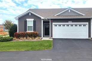 242 Sussex Ln, North Aurora, IL 60542 - Photo 3