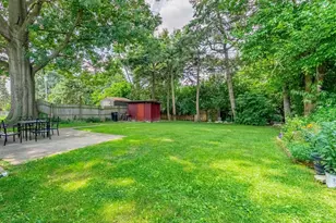 920 Suffolk Ave, Westchester, IL 60154 - Photo 21