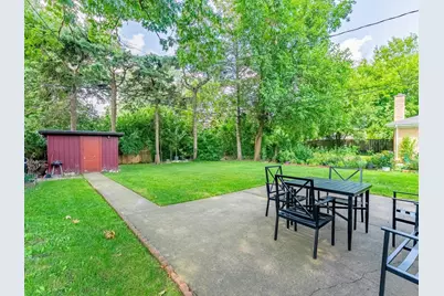 920 Suffolk Avenue, Westchester, IL 60154 - Photo 19