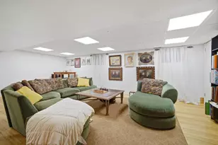 1041 Cedar Ln, Northbrook, IL 60062 - Photo 15