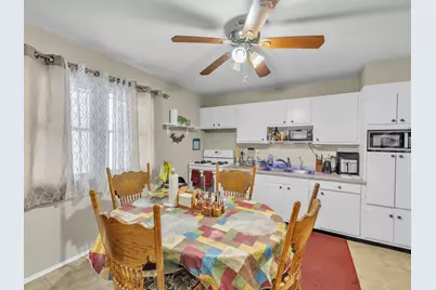 4817 Willow Lane, McHenry, IL 60050 - Photo 11