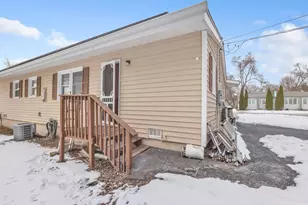 4817 Willow Ln, McHenry, IL 60050 - Photo 17