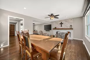 1205 Briergate Dr, Naperville, IL 60563 - Photo 23