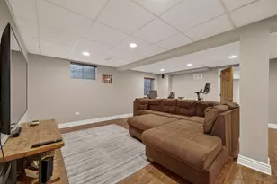 1205 Briergate Dr, Naperville, IL 60563 - Photo 33