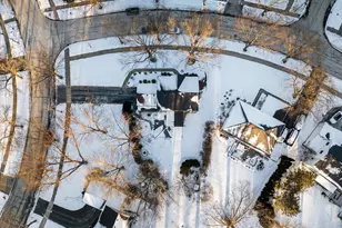 1205 Briergate Dr, Naperville, IL 60563 - Photo 55