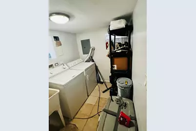 10332 S Oglesby Avenue, Chicago, IL 60617 - Photo 9